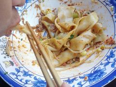 招牌油泼扯面-陕味食族油泼面(工商大学店)