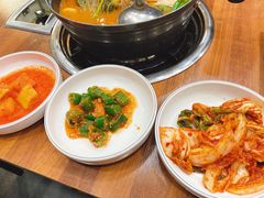 小菜-元堂脊骨土豆汤(明洞2号店)