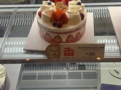 -巴黎贝甜(大宁国际商业广场店)