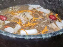 -芸山季·云南山珍菌火锅(人民广场来福士店)