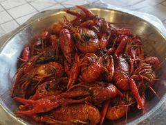 油焖小龙虾-狮龙啤酒烧烤屋(建二路店)