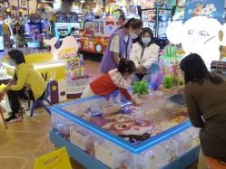 点击看大图 -卡通尼乐园(银泰店)