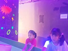 -不可思议减压馆·解压博物馆·摔碗发泄·团建定制