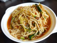 金牌凉面-三妹小龙虾·黄油蟹(华侨城总店)
