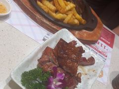 -香港新发烧腊茶餐厅(水围店)