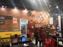 大堂-老啪叽串炒饭(铁百店)