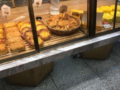 面包甜点陈列柜-乐艺哆·乐活烘焙(浦西万达店)