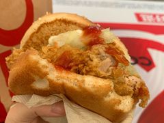 香辣鸡腿汉堡-肯德基(南京站A2检票口楼上)