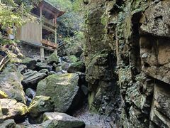 -藏龙百瀑风景区