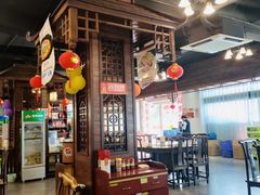 大堂-松沪名灶·豆浆鱼头·新上海菜(飞航吾悦广场店)