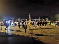 -人民防洪胜利纪念塔