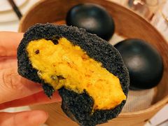 黑金流沙包-铭家点心(秦岭路店)