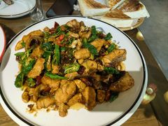 -鲁南仔·滕州炒鸡(经三路店)