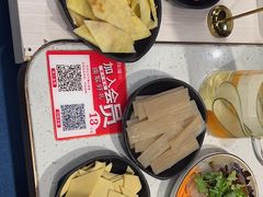 -三江源活鱼现烤(维多利摩尔城店)