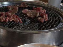 -啊美丽炭火烤肉(滑翔一店)