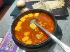 -金迈圆烤肉餐厅(维多利店)