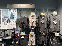 -迪卡侬(徐泾店)