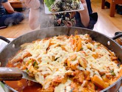 -亲昵春川鸡排(韩国美食街店)