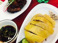 -侬佳蒸菜馆(听潮店)