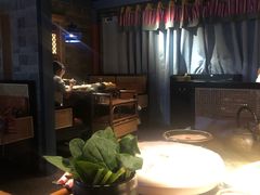 -老牌坊云南鱼豆花火锅(哈西万达店)