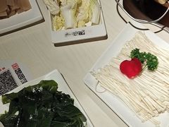 -思阁炭香火锅(学伟鑫城总店)