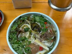 -全家福米线