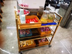 -水灵珑美容造型中心