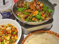 -湘西小馆(滨河路店)