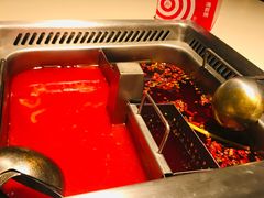 -海底捞火锅鲜切牛肉主题店(长寿路店)