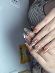 -星辰·新中式美甲美睫工作室