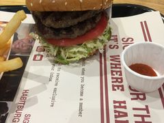 -The Habit Burger Grill 哈比特汉堡(爱琴海店)