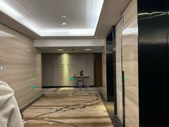 -天津梅江中心皇冠假日酒店