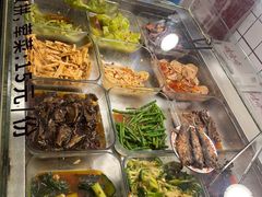 -矮子粉店1985·长沙米粉(湘春路店)