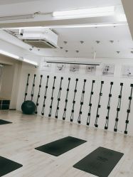 -OM瑜伽教练培训学院