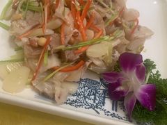 捞起猪手-台山美食一绝阿四台山黄鳝饭(阿四创作店)