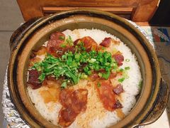 一级腊味煲仔饭（中份）-润泽园椰子鸡(汇一城店)