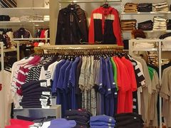 -GAP(王府井奥莱·香江小镇店)