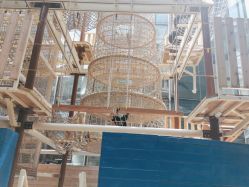 -PIPIKINGDOM皮皮王国欢乐号(欢乐海岸购物中心店)