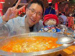 -野山舂·贵州现舂酸汤火锅(鸿通城店)