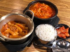-吴草鸡爪오초닭발韩食堂(融恒盈嘉中心店)