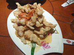 -老码头黑皮肘子锅包肉(赣水路店)