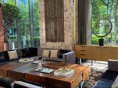 -上海漕河泾万丽酒店