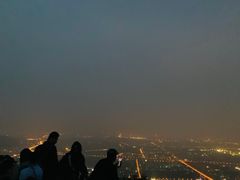 -鬼笑石后山停车场