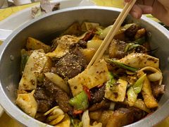 -炕锅羊肉土火锅面片大王