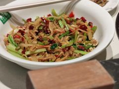 -绿草地·湘菜(7mall店)