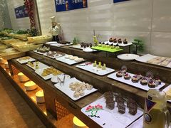 -肥肥牛鲜蚝海鲜自助(红山店)