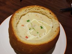 -港丽餐厅(正大店)