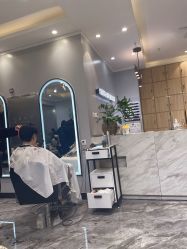 -杉影印象日式烫染專門店