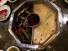 -佬土鹅肠火锅(解放路店)
