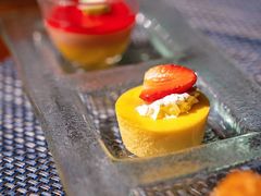 甜品组合-宴悦海鲜餐厅·游水海鲜·牛排(亚龙湾瑞吉店)